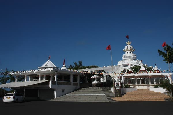 Overview of Sagar Shiv Mandir temple