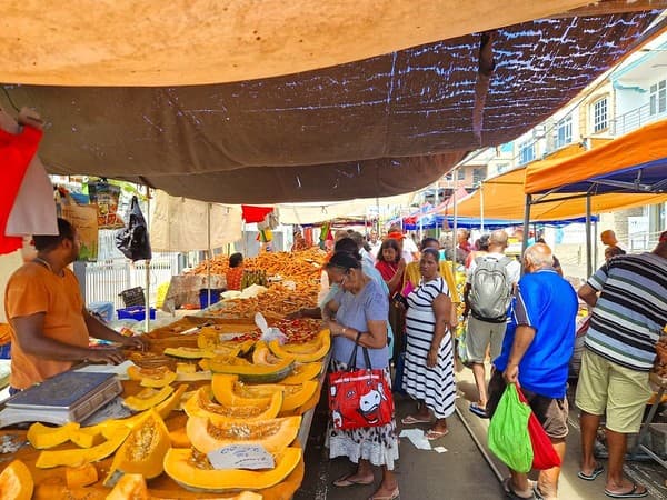 Mahebourg Monday Market