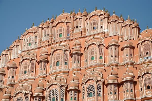 Hawa Mahal facade and Pink City heritage walk Photo 3
