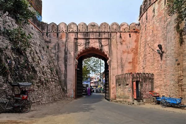 India - Rajasthan - Kota - City Gate - 1