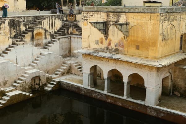 Toorji Ka Jhalra (Stepwell)