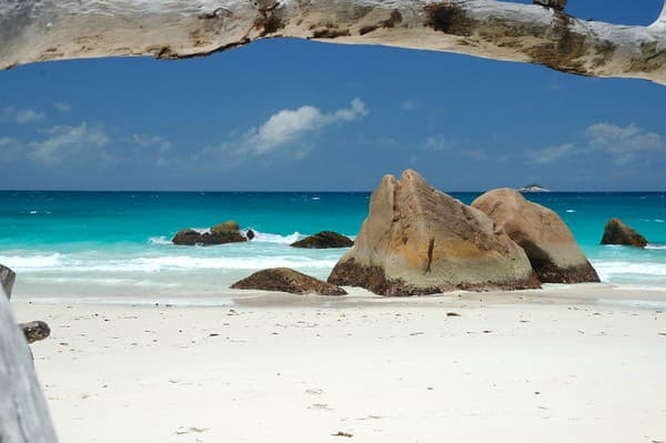 Relax at Anse Lazio Photo 3