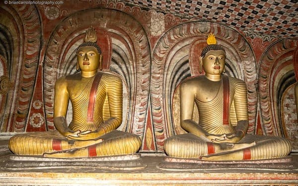 Explore Dambulla Cave Temple Photo 2