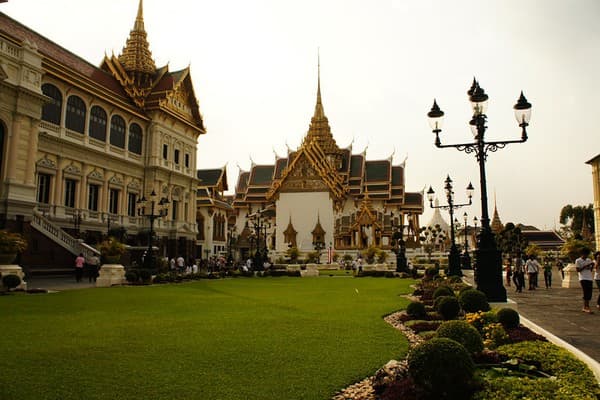 Grand Palace & Wat Phra Kaew Photo 2