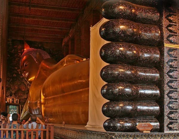 Wat Pho (Reclining Buddha) Photo 1