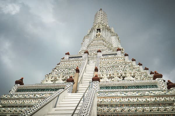 Wat Arun (Temple of Dawn) Photo 1
