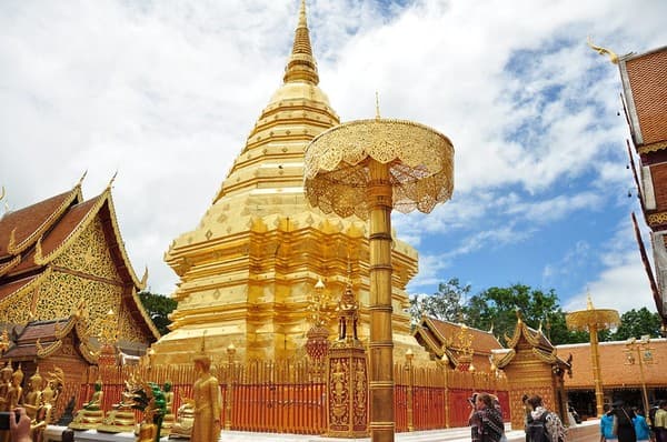 Wat Phra That Doi Suthep Photo 2
