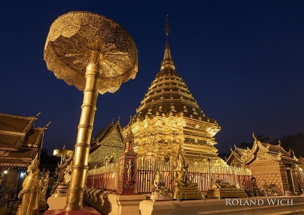 Wat Phra That Doi Suthep Photo 3