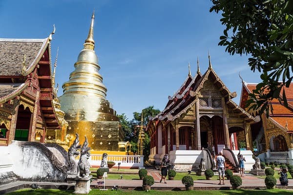 Chiang Mai Old City temples walking tour