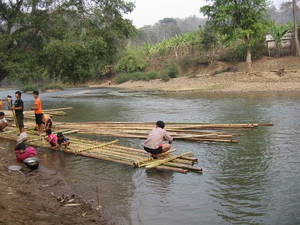 Bamboo rafting & hill-tribe trek (Mae Wang) Photo 2