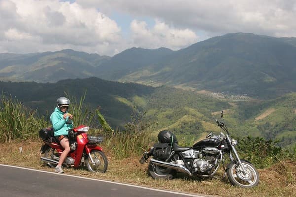 Mae Hong Son Loop motorbike tour Photo 2