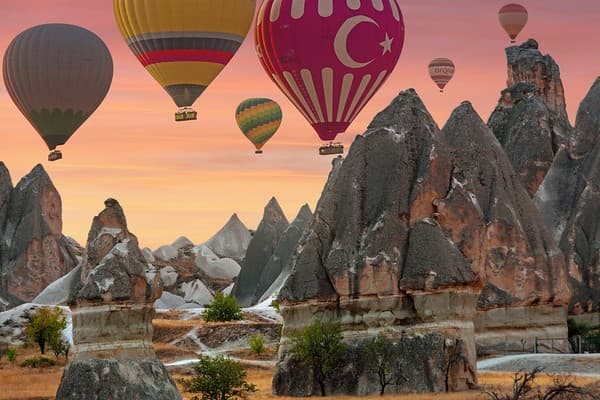 Göreme Open‑Air Museum and fairy chimneys Photo 3