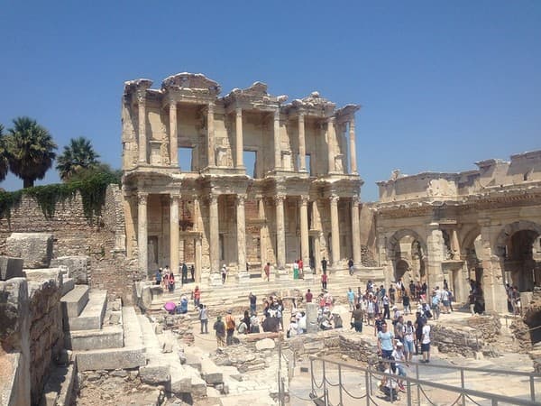 Explore the ancient city of Ephesus Photo 2