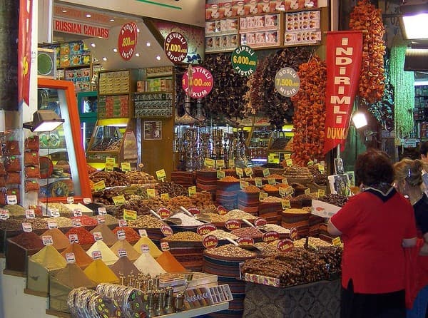 Spice Bazaar (Egyptian Bazaar) Photo 1