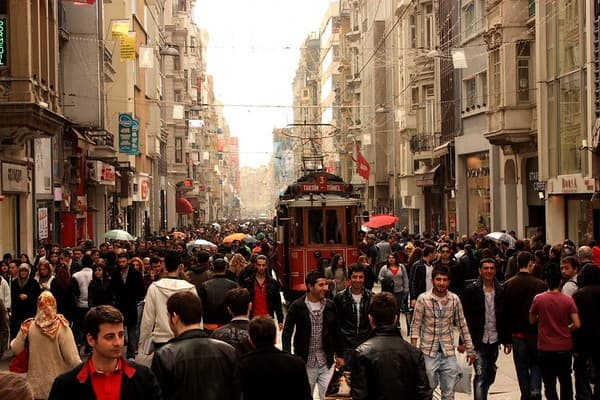 İstiklal Street & Taksim Square Photo 2