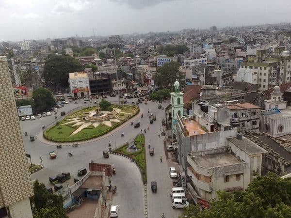 Beautiful traffic circle in Surat