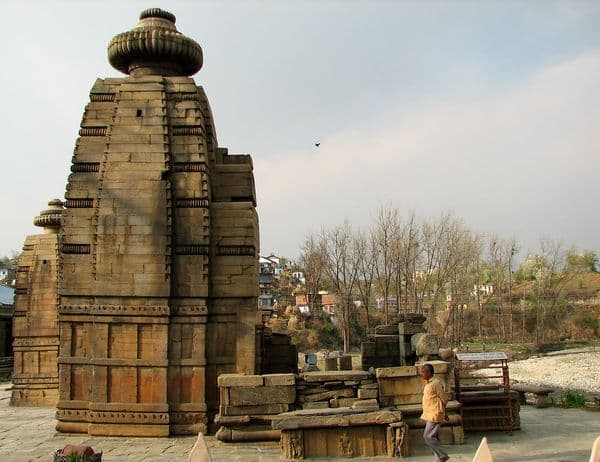 Baijnath Temple Complex Photo 1