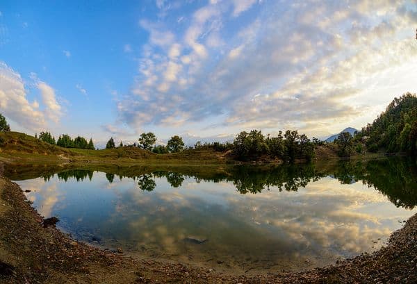 Deoria Tal Photo 0