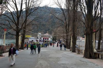 Mall Road, Nainital