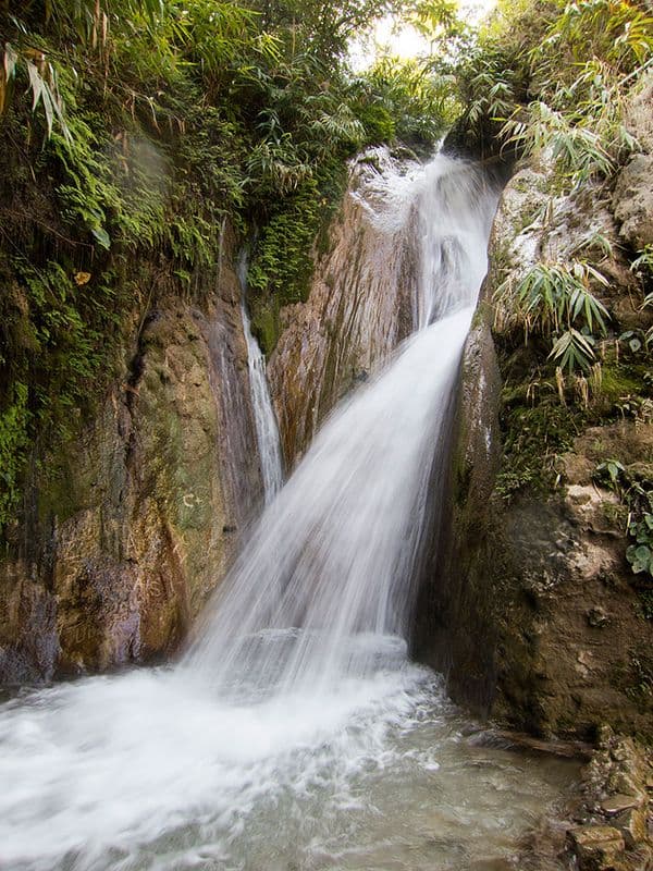 Neer Garh Waterfall Photo 1