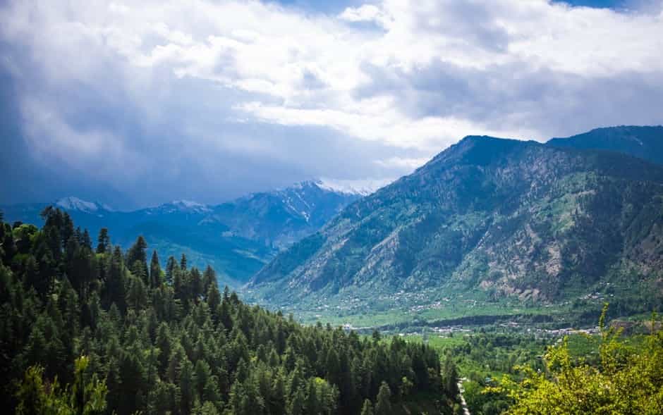Baisaran Valley: Why Kashmir's Mini Switzerland Deserves a Spot on Your Itinerary