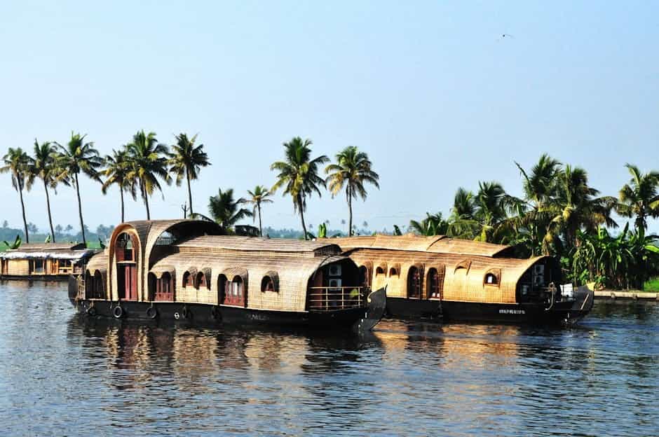 Best Kerala Travel Apps & Online Resources for Trip Planning (2026)
