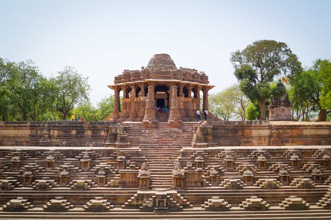 Can I Find Guided Tours in Gujarat? Your Complete Guide