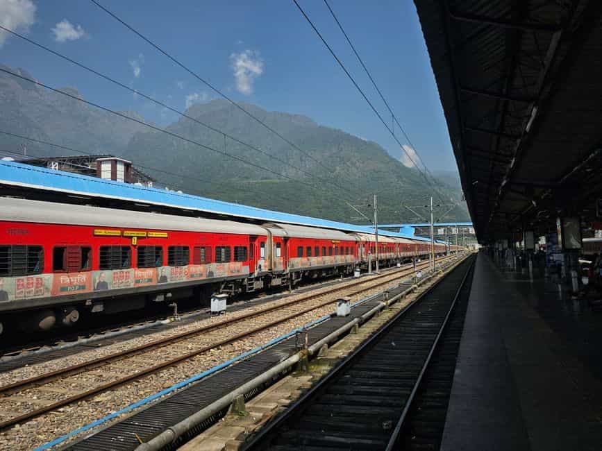 How to Reach Uttarakhand by Train: A Complete Travel Guide (2026)