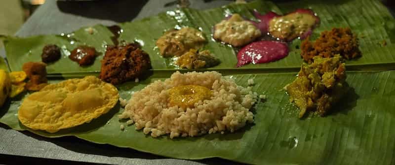Kerala's Traditional Sadya Feast – A Complete Guide for Tourists