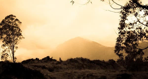 Sunrise viewpoint at Pinggan/King Kong Hill Photo 3