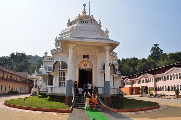 Shri Mangueshi Temple visit Photo 1