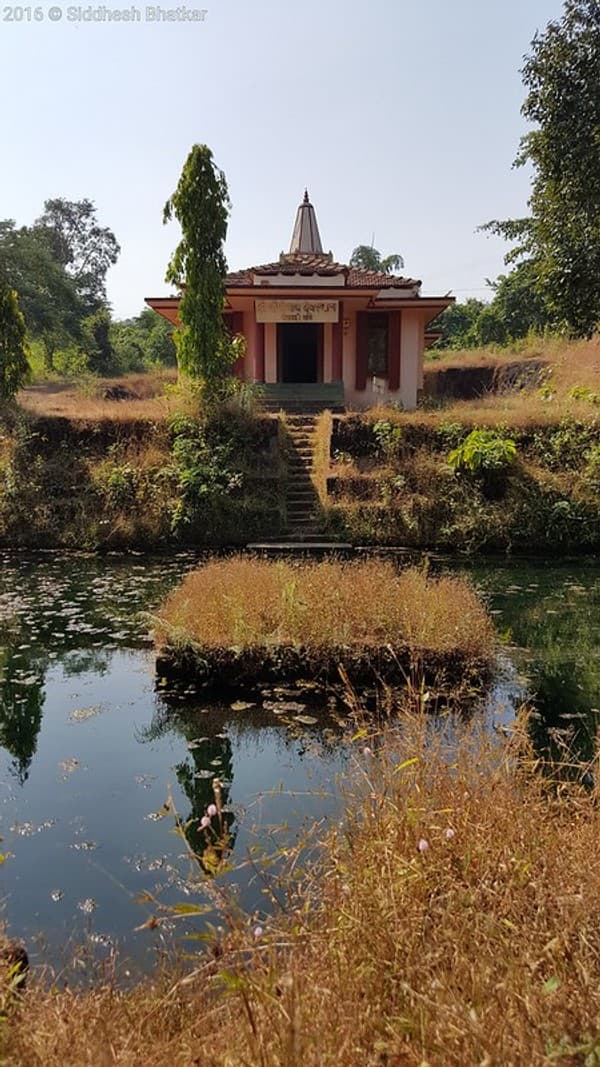 Netravali Bubbling Lake and waterfall trek Photo 3