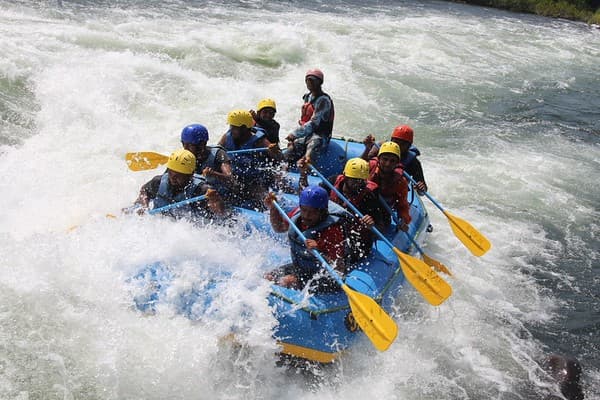 White-water rafting on the Mhadei River (monsoon) White-water rafting on the Mhadei River (monsoon)