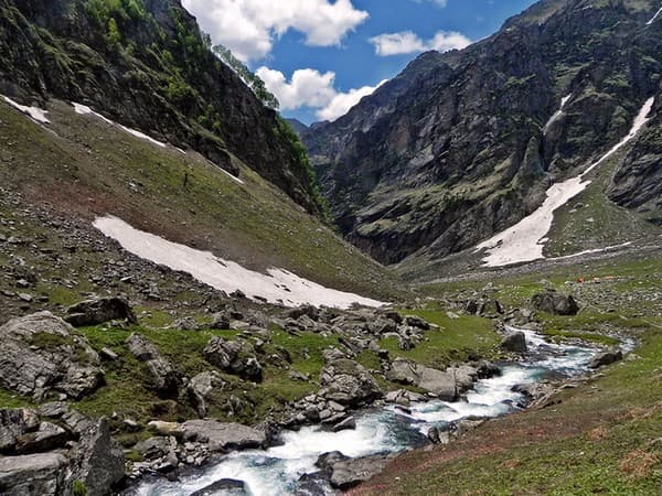 Hampta Pass trek Photo 3