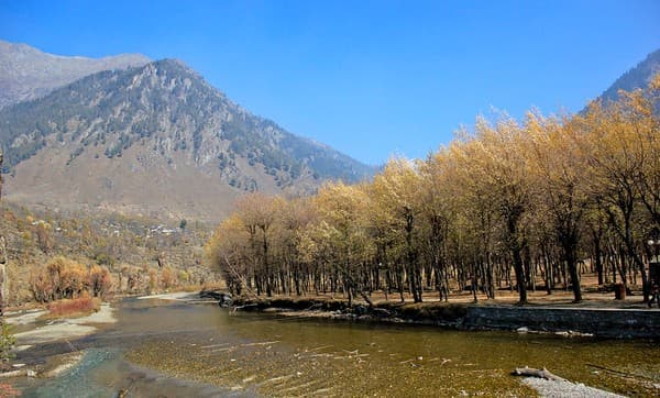 Betaab Valley visit Photo 2