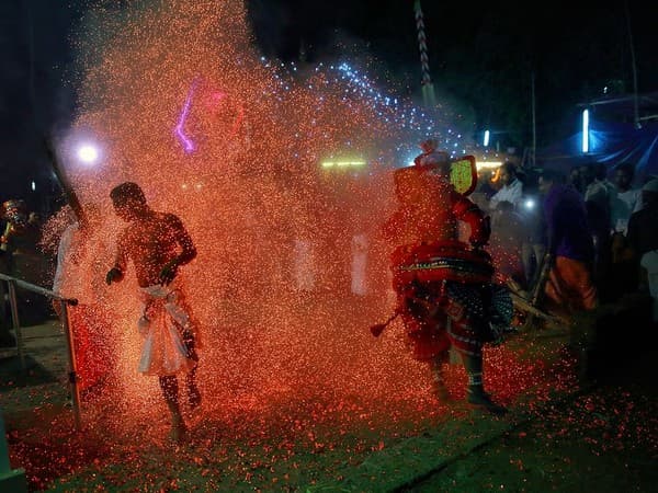 Theyyam ritual performance (seasonal) Photo 2