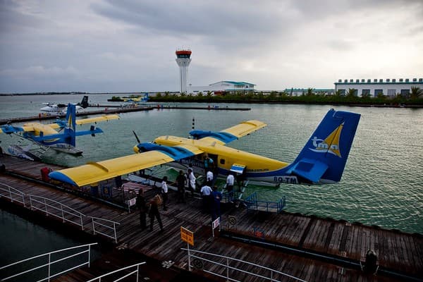 Seaplane scenic flight over atolls Seaplane scenic flight over atolls