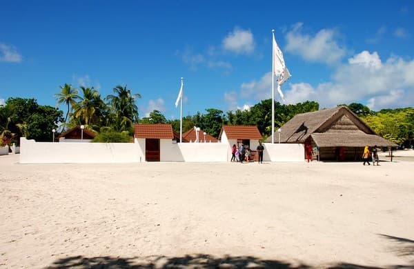 Utheemu Ganduvaru Utheemu Ganduvaru
