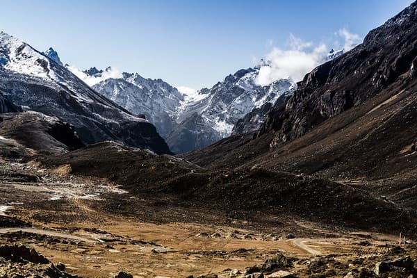 Zero Point (Yumesamdong) snowfields and high-altitude views Photo 3