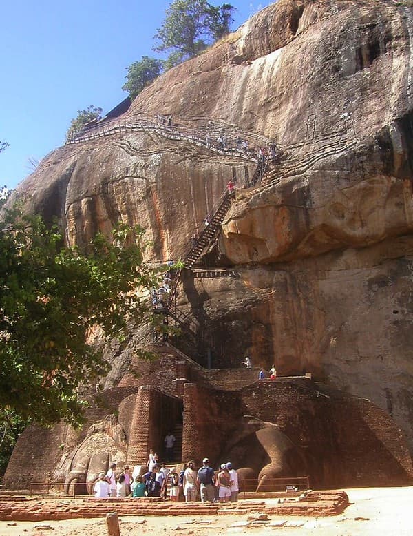 Climb Sigiriya Rock Fortress Photo 3