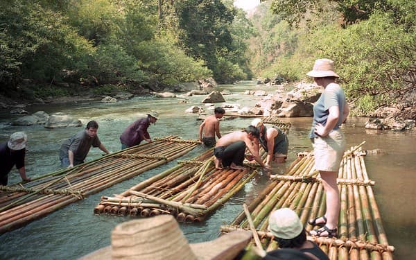 Bamboo rafting & hill-tribe trek (Mae Wang) Bamboo rafting & hill-tribe trek (Mae Wang)