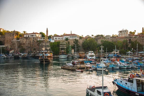 Antalya Old Town (Kaleiçi) and beaches Photo 2