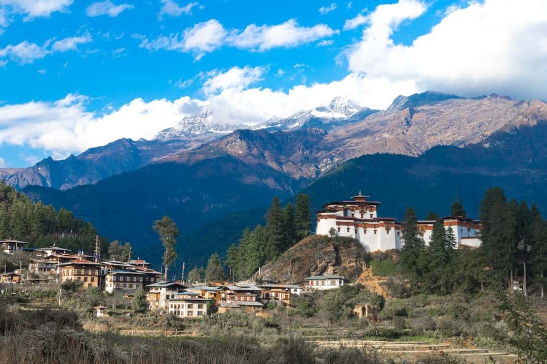 Luxurious Bhutan Retreat: Boutique Lodges & Wellness Luxurious Bhutan Retreat: Boutique Lodges & Wellness