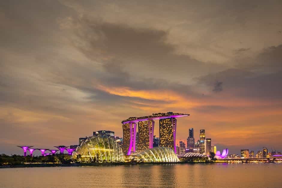 Grand Singapore Explorer: City Highlights & Nightlife Grand Singapore Explorer: City Highlights & Nightlife