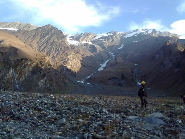 BEAS KUND GLACIER BEAS KUND GLACIER