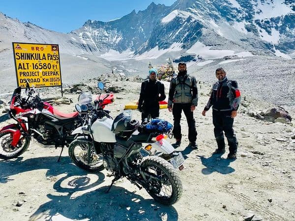 Shinkula Pass #ladakh #shinkula #ladakhdiaries #indiatriumph #triumphtiger #travel #himalayas #motorcyclediaries #bikeride #motorcycle Shinkula Pass #ladakh #shinkula #ladakhdiaries #indiatriumph #triumphtiger #travel #himalayas #motorcyclediaries #bikeride #motorcycle