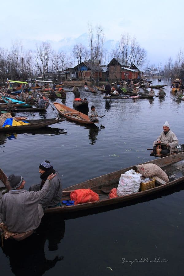 Floating Vegetable Market, Dal Lake. Floating Vegetable Market, Dal Lake.