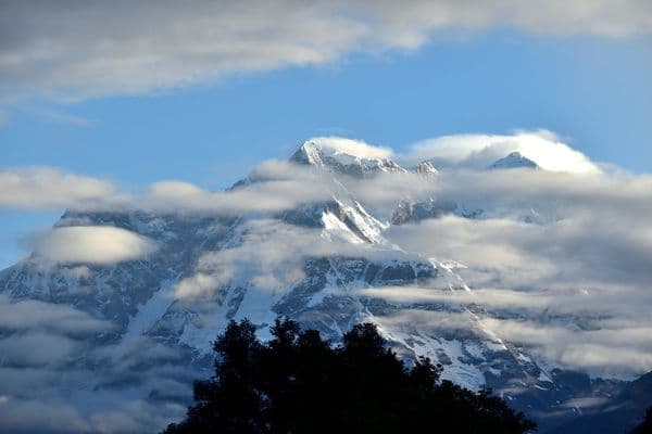 Chaukhamba Photo 0 Chaukhamba Photo 0