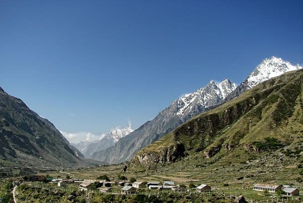 Mana Photo 0 Mana Photo 0